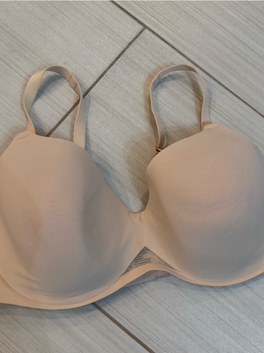 NWOT SOMA Bodify Perfect Coverage Nude Bra size: 38DD